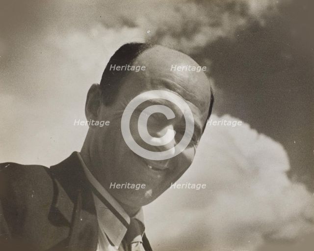 El Lissitzky in Moscow, 1932. Creator: Prechner, Mikhail Grigoryevich (1911-1941).