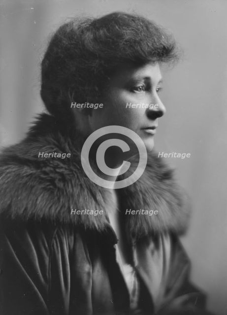 Eland, Kate, Mrs., portrait photograph, 1916. Creator: Arnold Genthe.