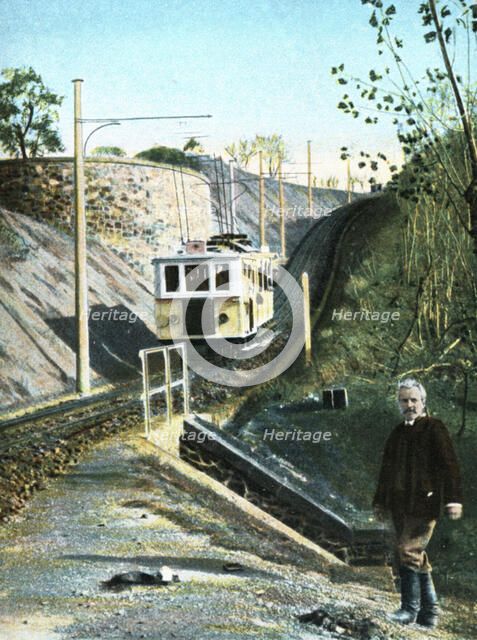 Electric funicular railway up to Mount Vesuvius in Naples, 1910.