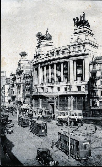 Electric trams running through the Alcala street in Madrid, 1910.