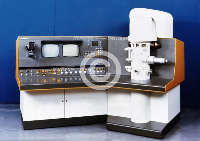 Electronic microscope of Siemens transmission ST100F.