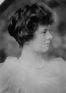 Eleanor Bryant (Mrs. Fred. Pearson), between c1910 and c1915. Creator: Bain News Service