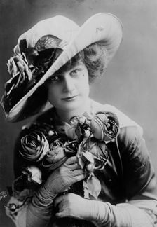 Eleanor Gwynne Miller, between c1910 and c1915. Creator: Bain News Service