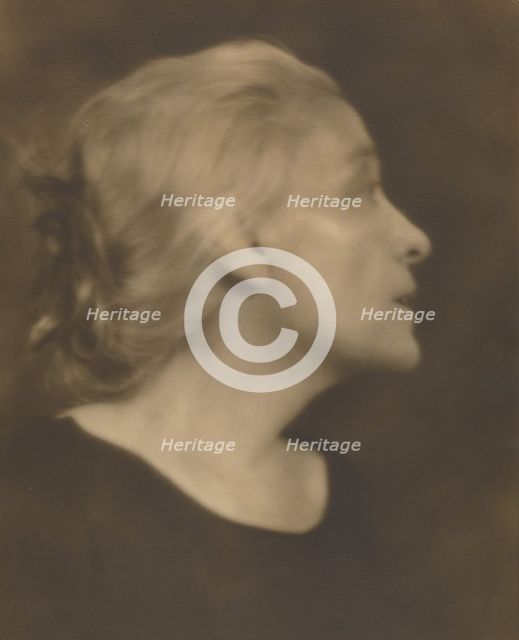 Eleanora Duse, 1920s. Creator: Arnold Genthe.