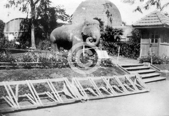 Elephant statue, Victoria Gardens, Bombay, India, c1918. Artist: Unknown