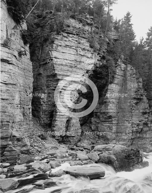 Elephant's Head, Ausable Chasm, N.Y., c1905. Creator: Unknown.