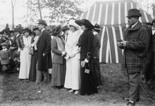 Elise W. Ladew and Mrs. W.R. Grace, between c1910 and c1915. Creator: Bain News Service