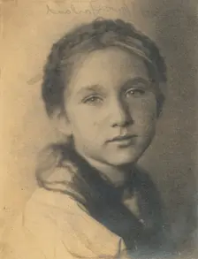 Elizabeth O'Malley McFarland, about 1914. Creator: Gertrude Kasebier