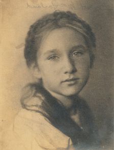Elizabeth O'Malley McFarland, about 1914. Creator: Gertrude Kasebier