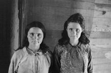 Elizabeth and Dora Mae Tengle, Hale County, Alabama, 1936. Creator: Walker Evans