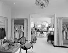 Elizabeth Arden, business on Worth Ave., Palm Beach, 1959. Creator: Gottscho-Schleisner, Inc