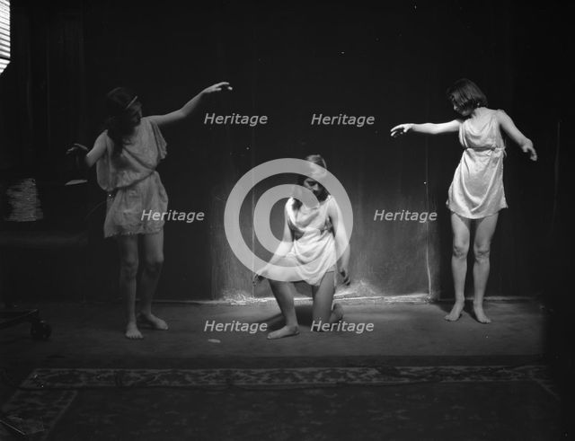 Elizabeth Duncan dancers and children, 1916 Creator: Arnold Genthe.