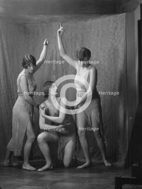 Elizabeth Duncan dancers and children, between 1916 and 1941. Creator: Arnold Genthe.