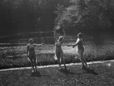 Elizabeth Duncan dancers and children, between 1916 and 1941. Creator: Arnold Genthe