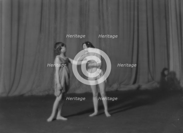 Elizabeth Duncan dancers and children, between 1916 and 1941. Creator: Arnold Genthe.
