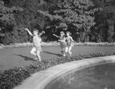 Elizabeth Duncan dancers and children, between 1916 and 1941. Creator: Arnold Genthe