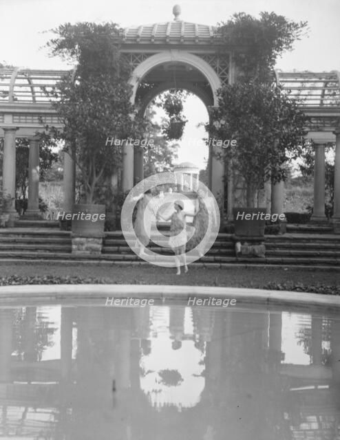 Elizabeth Duncan dancers and children, between 1916 and 1941. Creator: Arnold Genthe.