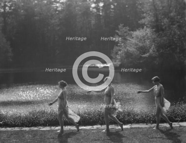 Elizabeth Duncan dancers and children, between 1916 and 1941. Creator: Arnold Genthe.