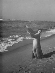 Elizabeth Duncan dancers and children, between 1916 and 1941. Creator: Arnold Genthe