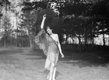 Elizabeth Duncan dancers, between 1916 and 1941. Creator: Arnold Genthe