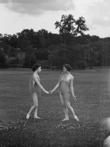 Elizabeth Duncan dancers, between 1916 and 1941. Creator: Arnold Genthe