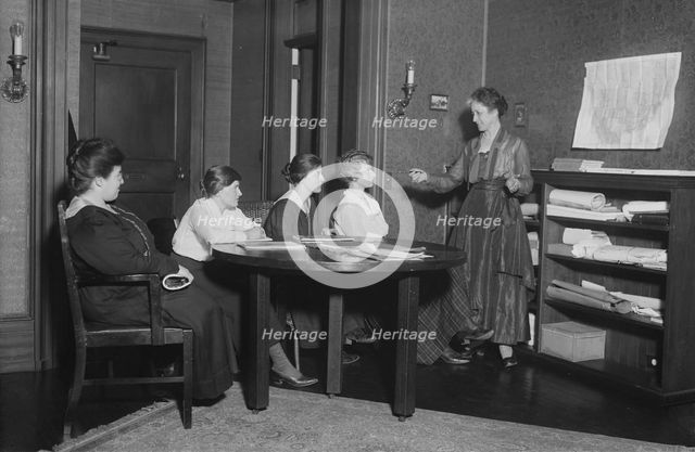 Elizabeth R. Wylie & class, between c1915 and c1920. Creator: Bain News Service.