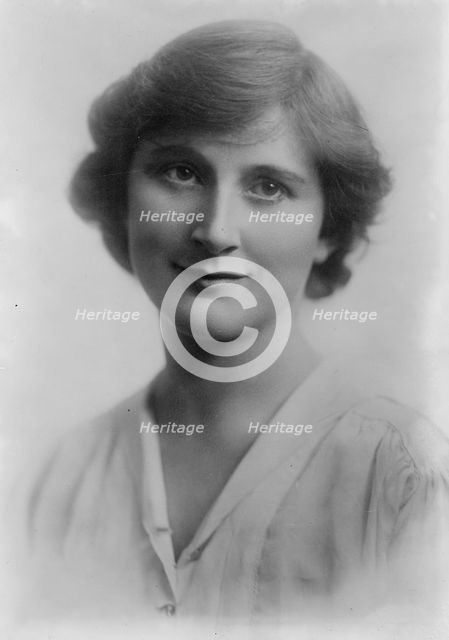 Elizabeth Valentine, between c1910 and c1915. Creator: Bain News Service.