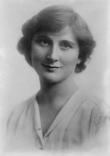 Elizabeth Valentine, between c1910 and c1915. Creator: Bain News Service