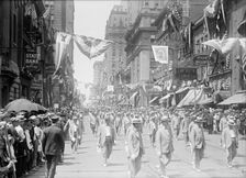 Elk Parade, Baltimore, 1916. Creator: Harris & Ewing