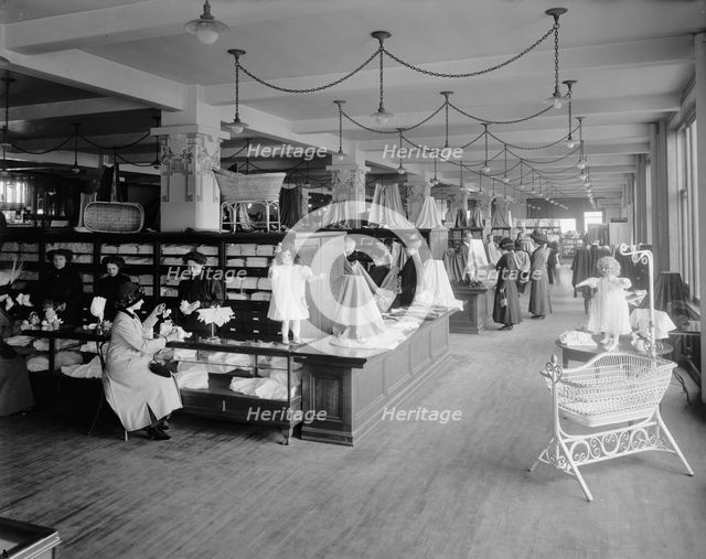 Elliott, Taylor, Woolfenden, north aisle, Detroit, Mich., between 1905 and 1915. Creator: Unknown.