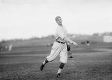 Elliott "Eddie" Dent, Washington Al, at University of Virginia, Charlottesville..., ca. 1912-1916. Creator: Harris & Ewing