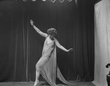 Elsie Dufour dancer, between 1918 and 1920. Creator: Arnold Genthe