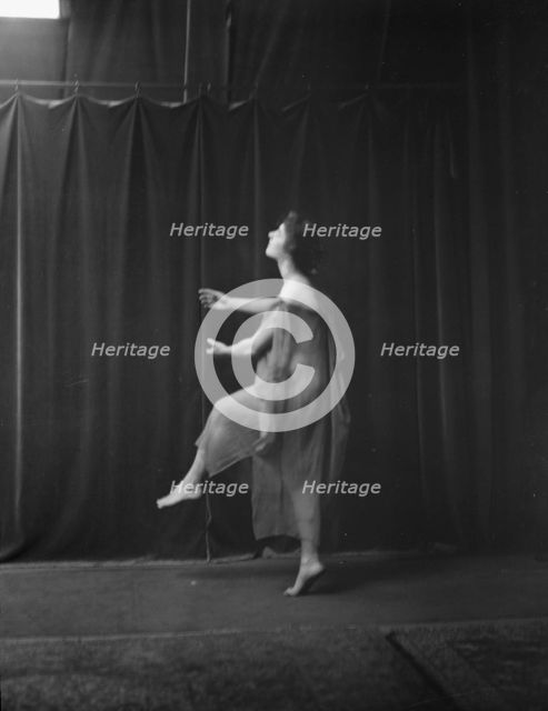 Elsie Dufour dancer, between 1918 and 1920. Creator: Arnold Genthe.