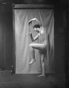 Elsie Dufour dancer, between 1918 and 1920. Creator: Arnold Genthe