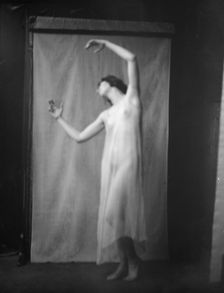 Elsie Dufour dancer, between 1918 and 1920. Creator: Arnold Genthe