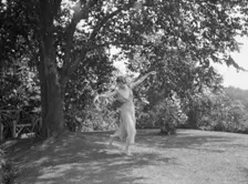 Elsie Dufour dancer, between 1918 and 1920. Creator: Arnold Genthe
