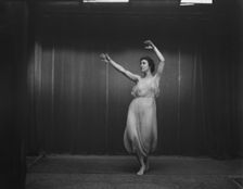 Elsie Dufour dancer, between 1918 and 1920. Creator: Arnold Genthe