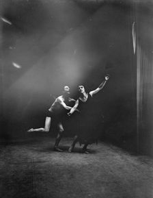 Elsie Dufour dancers, between 1918 and 1920. Creator: Arnold Genthe