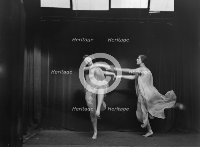 Elsie Dufour dancers, between 1918 and 1920. Creator: Arnold Genthe.
