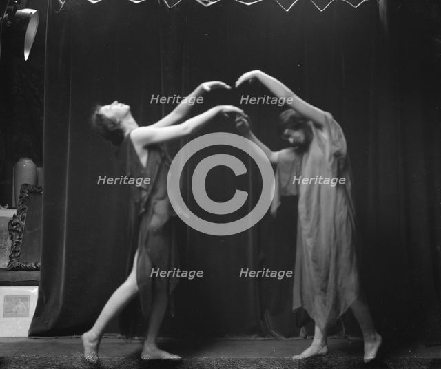 Elsie Dufour dancers, between 1918 and 1920. Creator: Arnold Genthe.