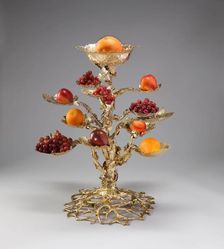 Epergne centerpiece, 1763. Creator: Thomas Heming