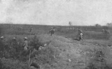 Episodes de l'offensive de la Somme; le 2 juillet, dans la region d'Herbecourt: depart de..., 1916. Creator: Unknown