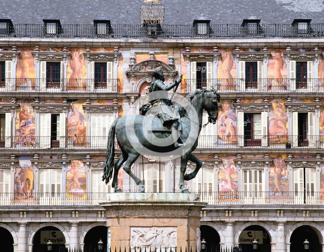 Equestrian statue of King Philip III, Plaza Mayor, Madrid, Spain. Creator: Peter Thompson.