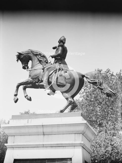 Equestrian statues in Washington, D.C., between 1911 and 1942. Creator: Arnold Genthe.