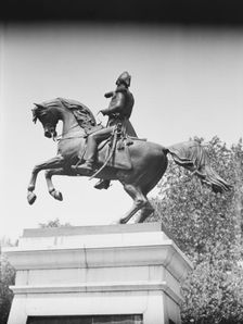 Equestrian statues in Washington, D.C., between 1911 and 1942. Creator: Arnold Genthe