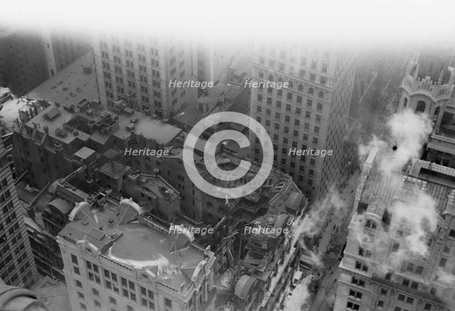 Equitable fire from Singer Bldg., 1912. Creator: Bain News Service.