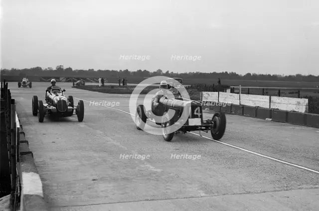 ERA and Maserati at Brooklands. Artist: Bill Brunell.