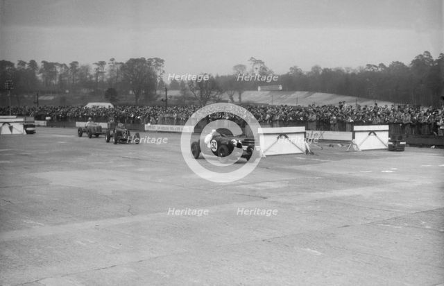 ERA cars of Jock Manby-Colegrave and Raymond Mays, JCC International Trophy, Brooklands, 2 May 1936. Artist: Bill Brunell.