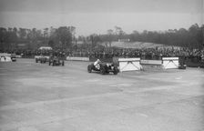 ERA cars of Jock Manby-Colegrave and Raymond Mays, JCC International Trophy, Brooklands, 2 May 1936. Artist: Bill Brunell