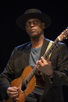 Eric Bibb, 2017. Artist: Alan John Ainsworth